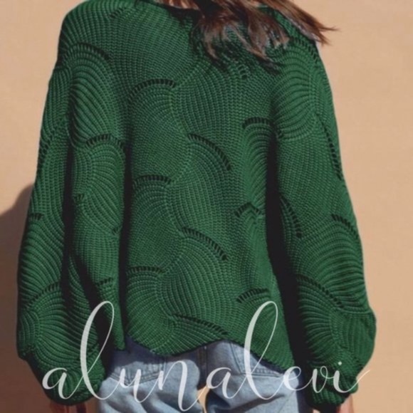 Boho Knit Sweater Scalloped Crochet HUNTER green - Picture 2 of 15